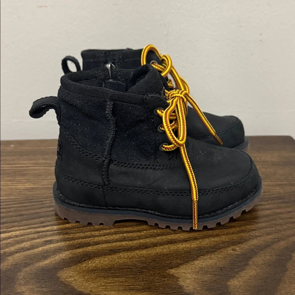 UGG Boys Black Boots Size 6